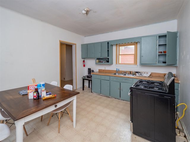 935 Osborne Street, Kalamazoo, MI 49001