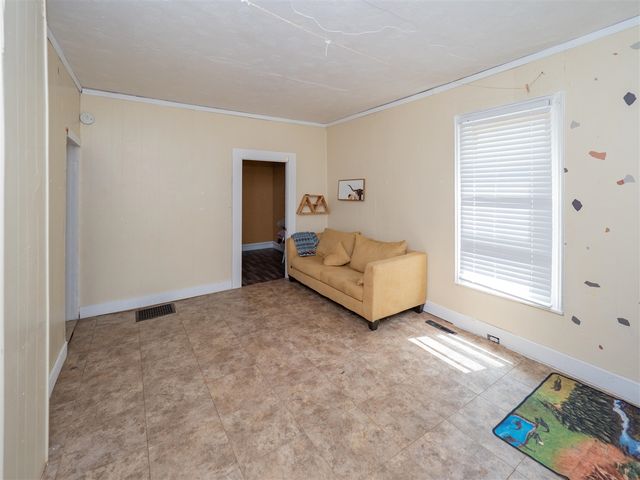 935 Osborne Street, Kalamazoo, MI 49001