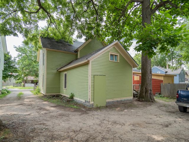 935 Osborne Street, Kalamazoo, MI 49001