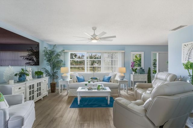 12577 SW KINGS ROW, Lake Suzy, FL 34269