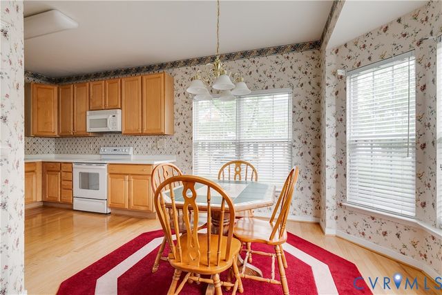 10607 Gate House Ct, Glen Allen, VA 23059