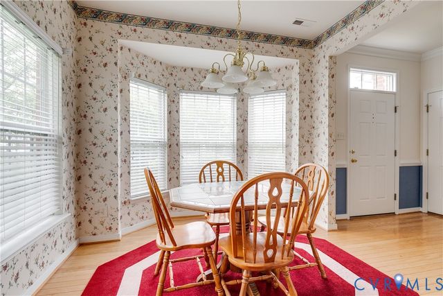 10607 Gate House Ct, Glen Allen, VA 23059
