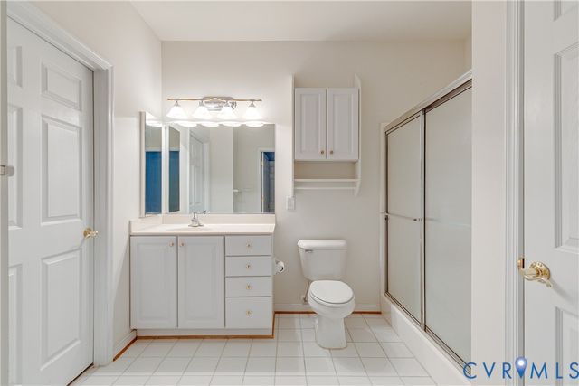 10607 Gate House Ct, Glen Allen, VA 23059