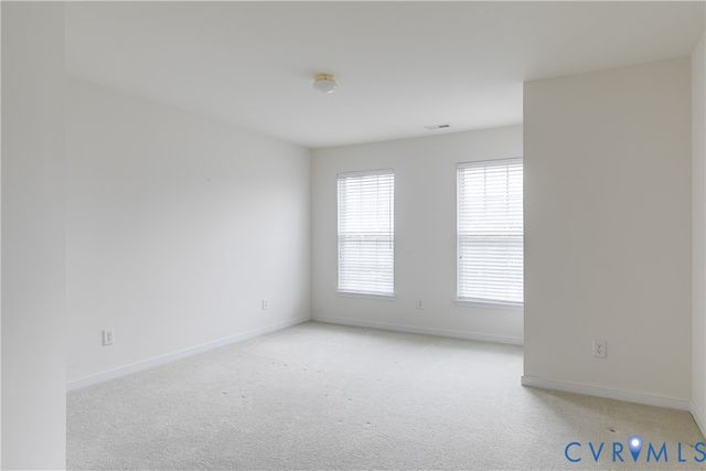 10607 Gate House Ct, Glen Allen, VA 23059