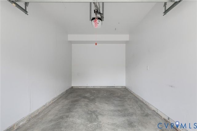 10607 Gate House Ct, Glen Allen, VA 23059