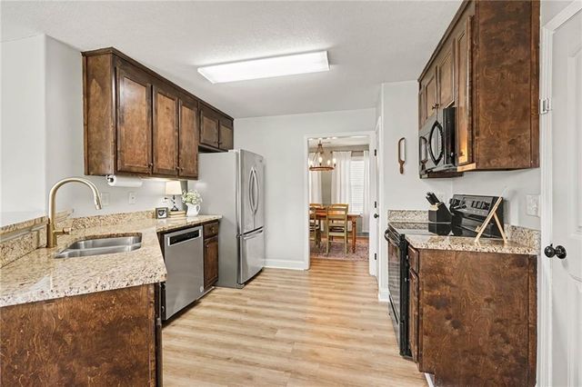 120 Goldshore Way, Statham, GA 30666