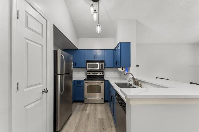 10000 SW 52ND AVENUE 24, Gainesville, FL 32608