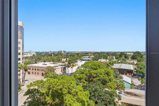 628 CLEVELAND STREET 809, Clearwater, FL 33755