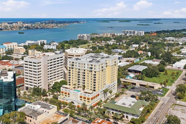 628 CLEVELAND STREET 809, Clearwater, FL 33755
