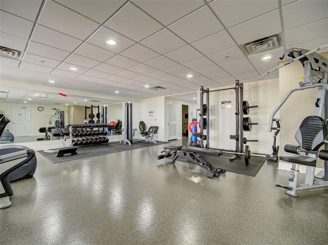 628 CLEVELAND STREET 809, Clearwater, FL 33755