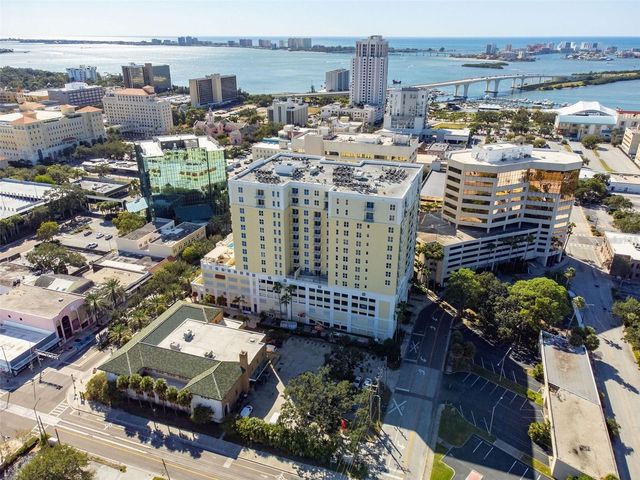 628 CLEVELAND STREET 809, Clearwater, FL 33755