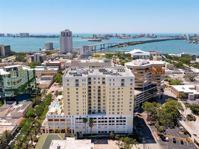 628 CLEVELAND STREET 809, Clearwater, FL 33755