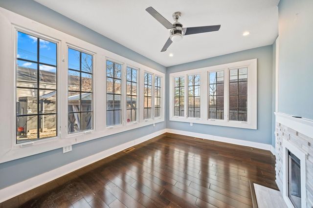 380 Kendall Place, Columbus, OH 43205