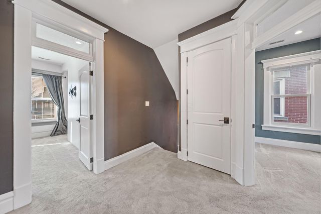 380 Kendall Place, Columbus, OH 43205