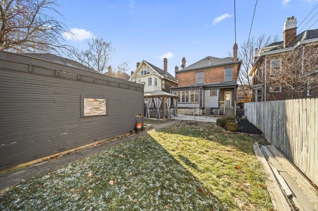 380 Kendall Place, Columbus, OH 43205