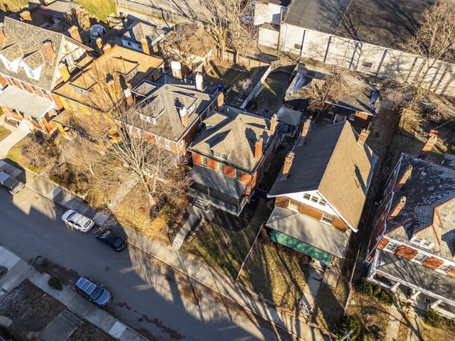 380 Kendall Place, Columbus, OH 43205