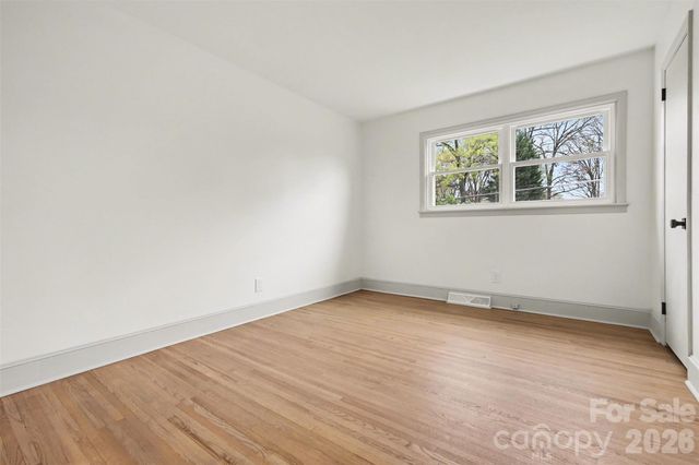 1749 Archdale Drive, Charlotte, NC 28210