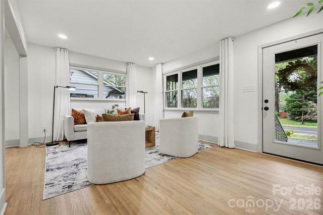 1749 Archdale Drive, Charlotte, NC 28210