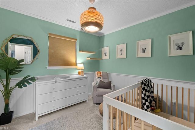 3709 Pine Grove LN, Virginia Beach, VA 23452