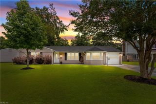 3709 Pine Grove LN, Virginia Beach, VA 23452