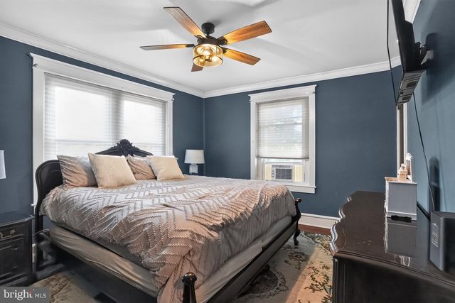 21 GREEN, Sellersville, PA 18960