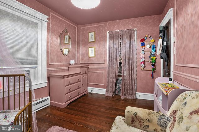21 GREEN, Sellersville, PA 18960