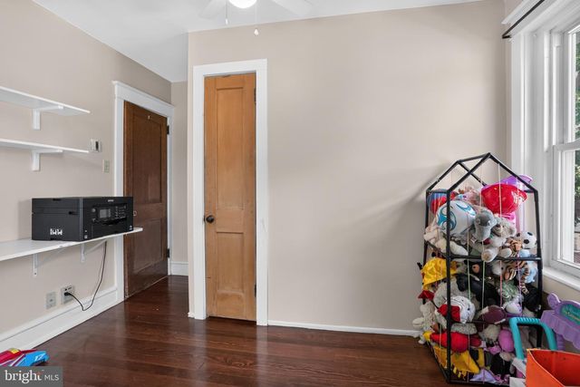 21 GREEN, Sellersville, PA 18960