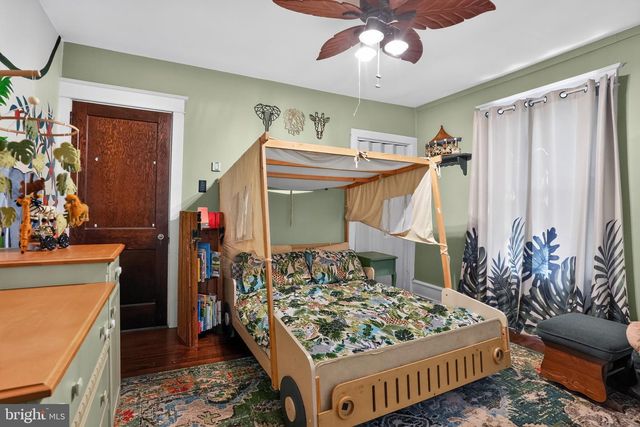 21 GREEN, Sellersville, PA 18960