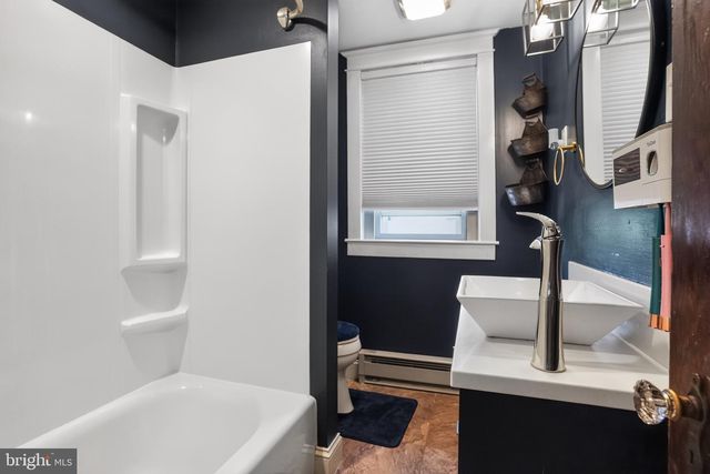 21 GREEN, Sellersville, PA 18960