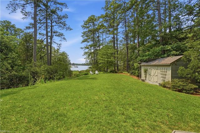 1101 N Inlynnview RD, Virginia Beach, VA 23454