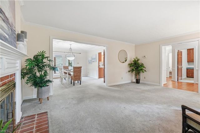 1101 N Inlynnview RD, Virginia Beach, VA 23454