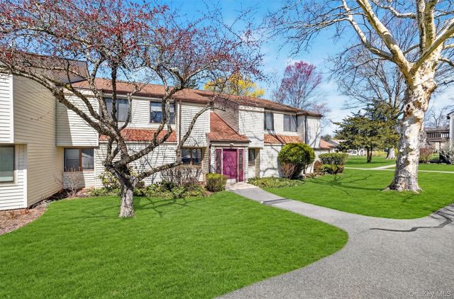 51 Jefferson Oval F, Yorktown Heights, NY 10598