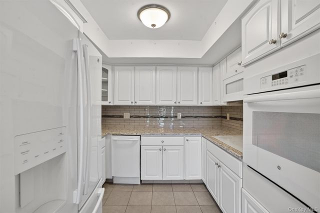 51 Jefferson Oval F, Yorktown Heights, NY 10598