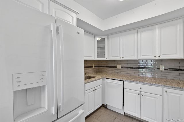 51 Jefferson Oval F, Yorktown Heights, NY 10598