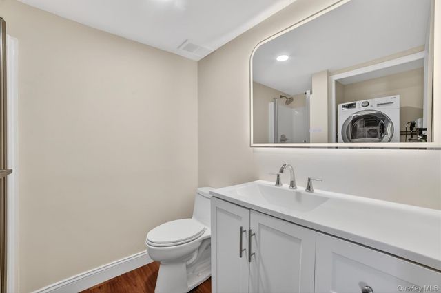 51 Jefferson Oval F, Yorktown Heights, NY 10598