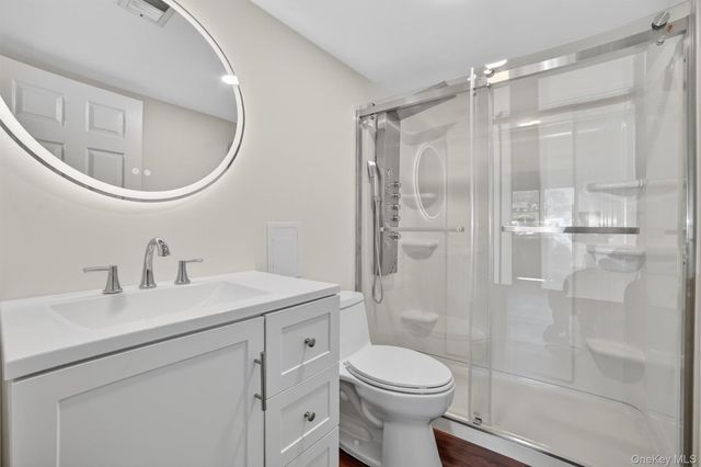 51 Jefferson Oval F, Yorktown Heights, NY 10598