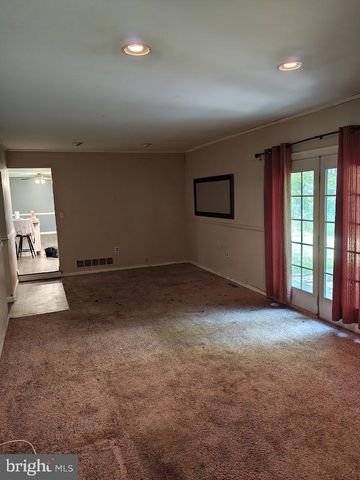 127 JADE DR, Wilmington, DE 19810