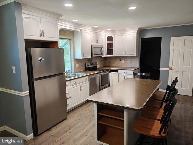 127 JADE DR, Wilmington, DE 19810