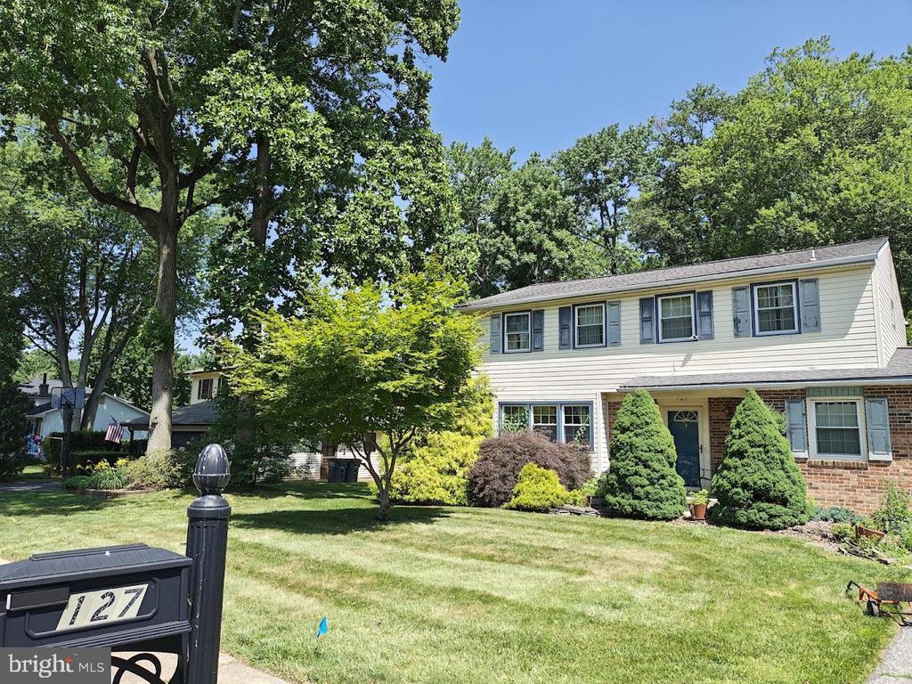 127 JADE DR, Wilmington, DE 19810