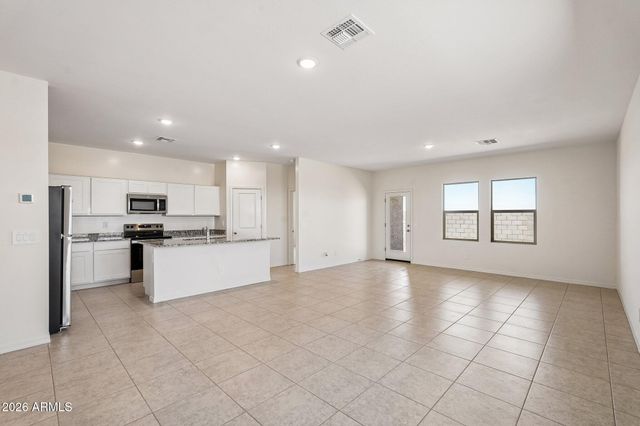 12848 E WALLFLOWER Lane, Florence, AZ 85132