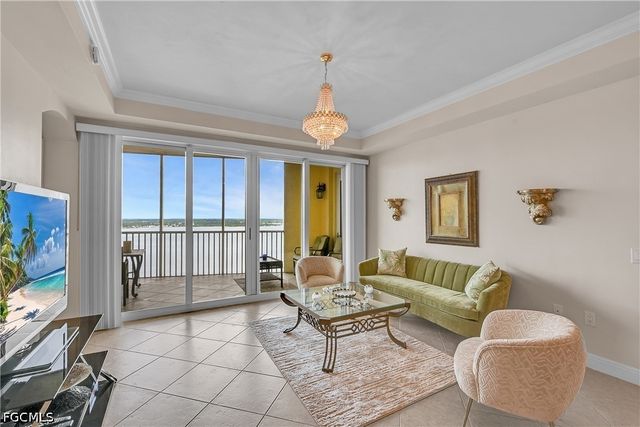 2743 1st ST 2404, Fort Myers, FL 33916