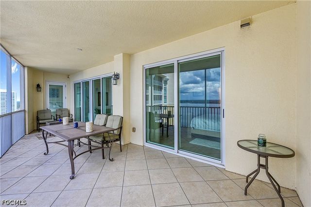 2743 1st ST 2404, Fort Myers, FL 33916