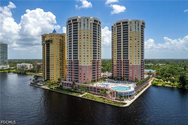 2743 1st ST 2404, Fort Myers, FL 33916