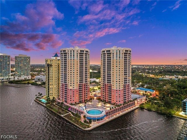2743 1st ST 2404, Fort Myers, FL 33916