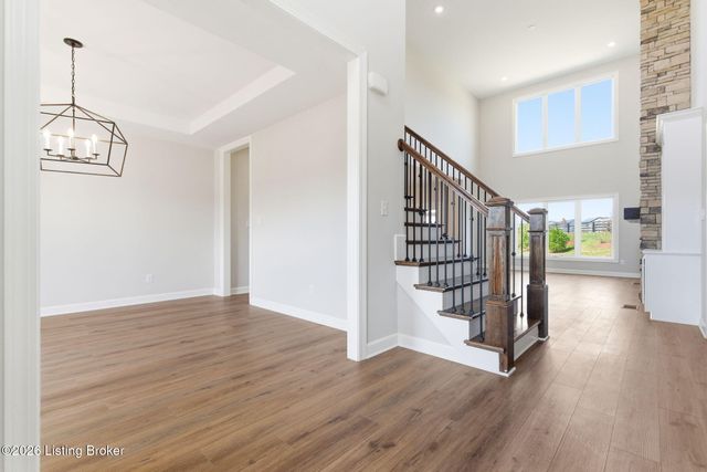 15967 Cumberland Lake Cir, Louisville, KY 40245