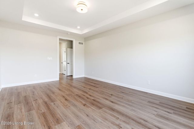 15967 Cumberland Lake Cir, Louisville, KY 40245