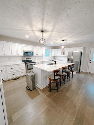 1264 Highway 211 NE, Winder, GA 30680