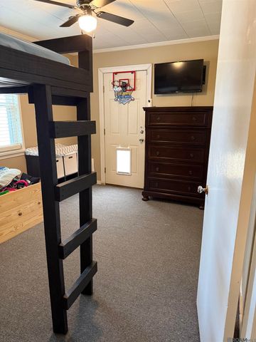 58939 Darby Ave, Plaquemine, LA 70764