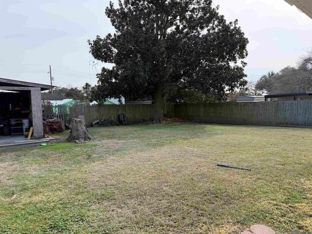 58939 Darby Ave, Plaquemine, LA 70764