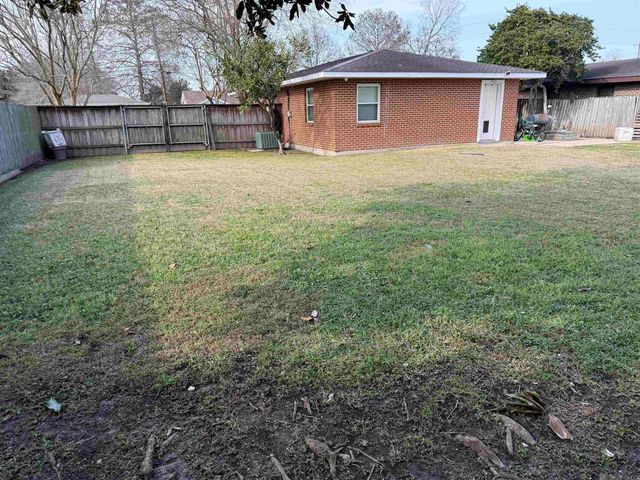 58939 Darby Ave, Plaquemine, LA 70764
